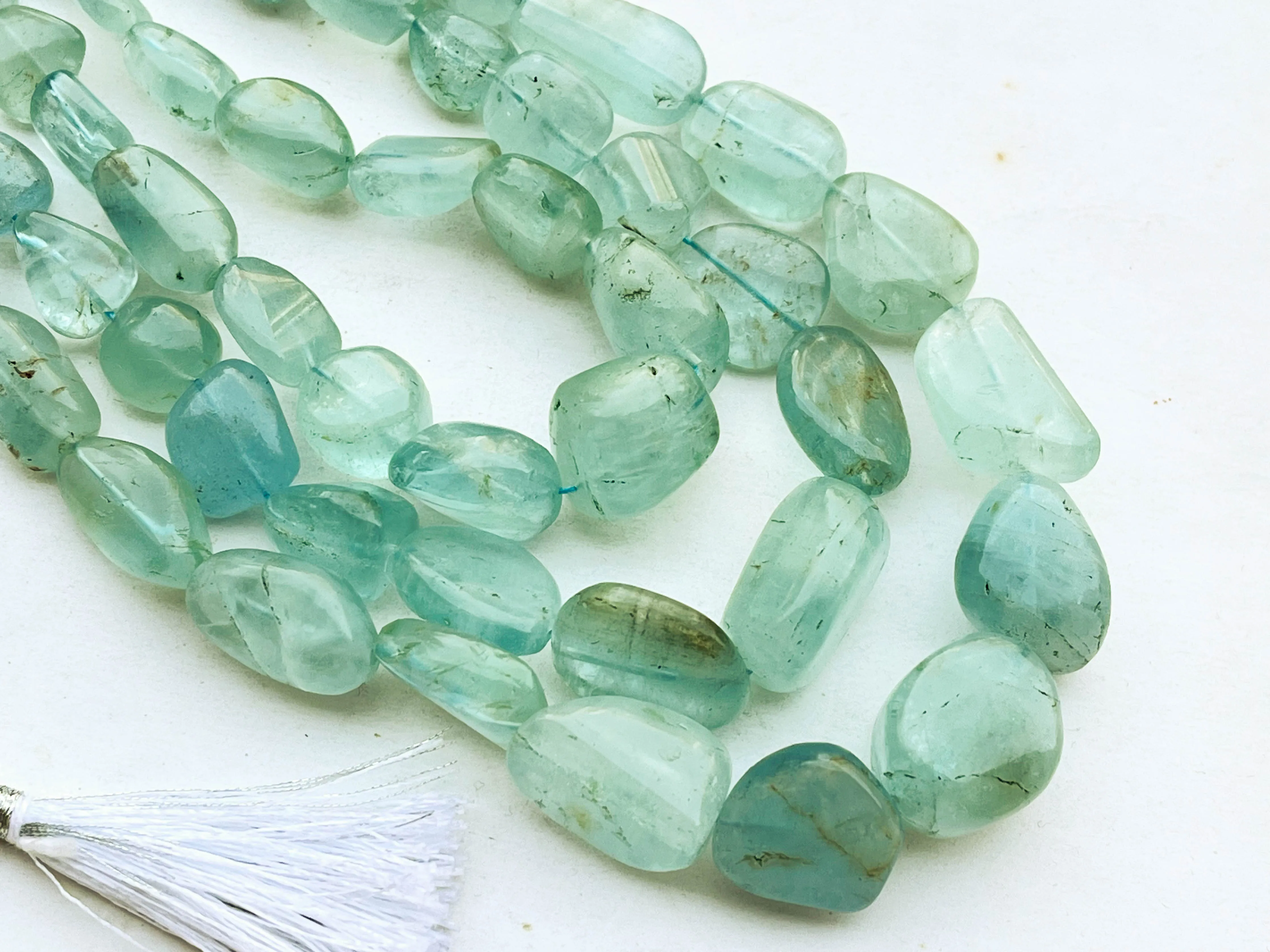 Aquamarine Smooth Nuggets Shape Beads Necklace