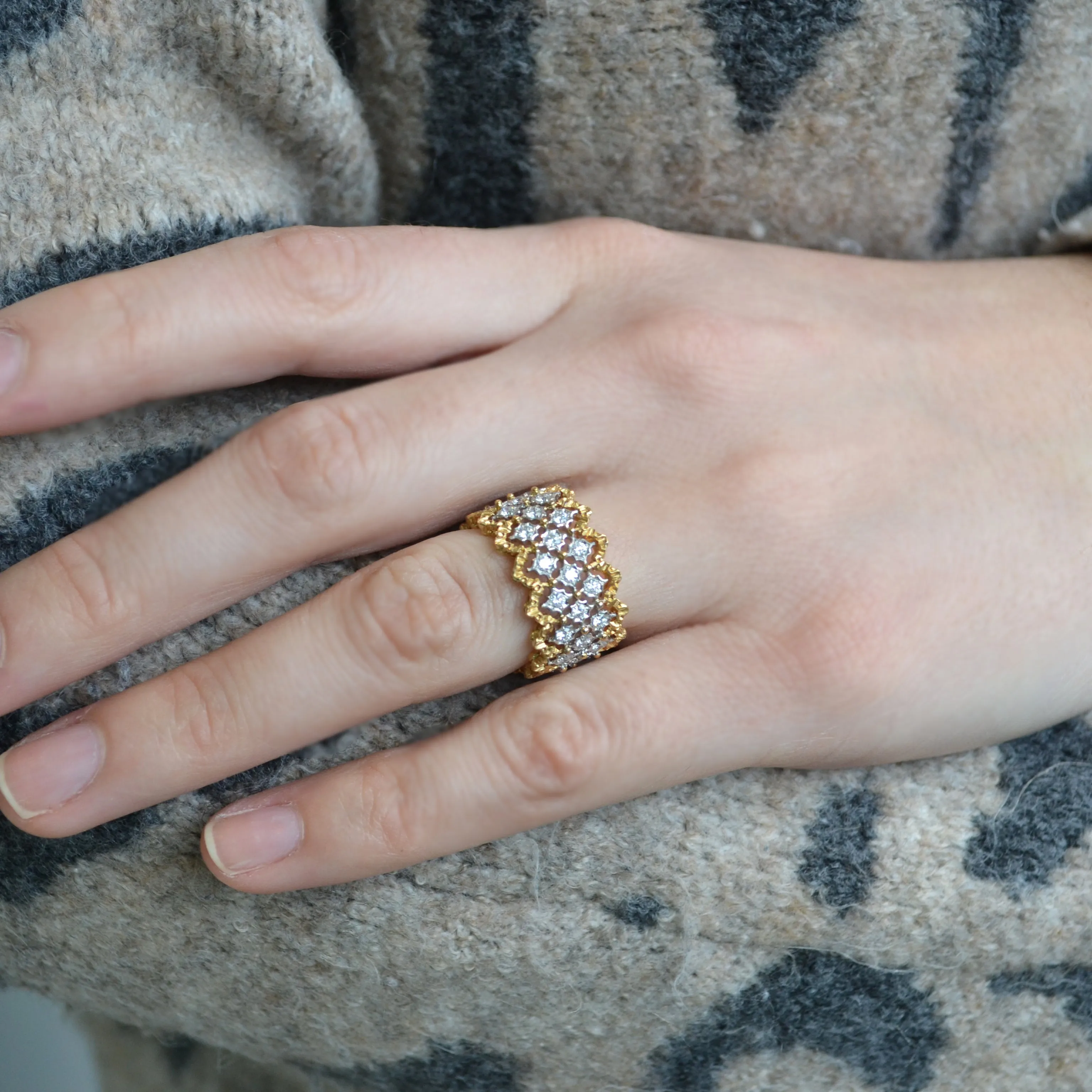 Buccellati - Ramage Rombi - Eternelle Band Ring with Diamonds, 18k White and Yellow Gold