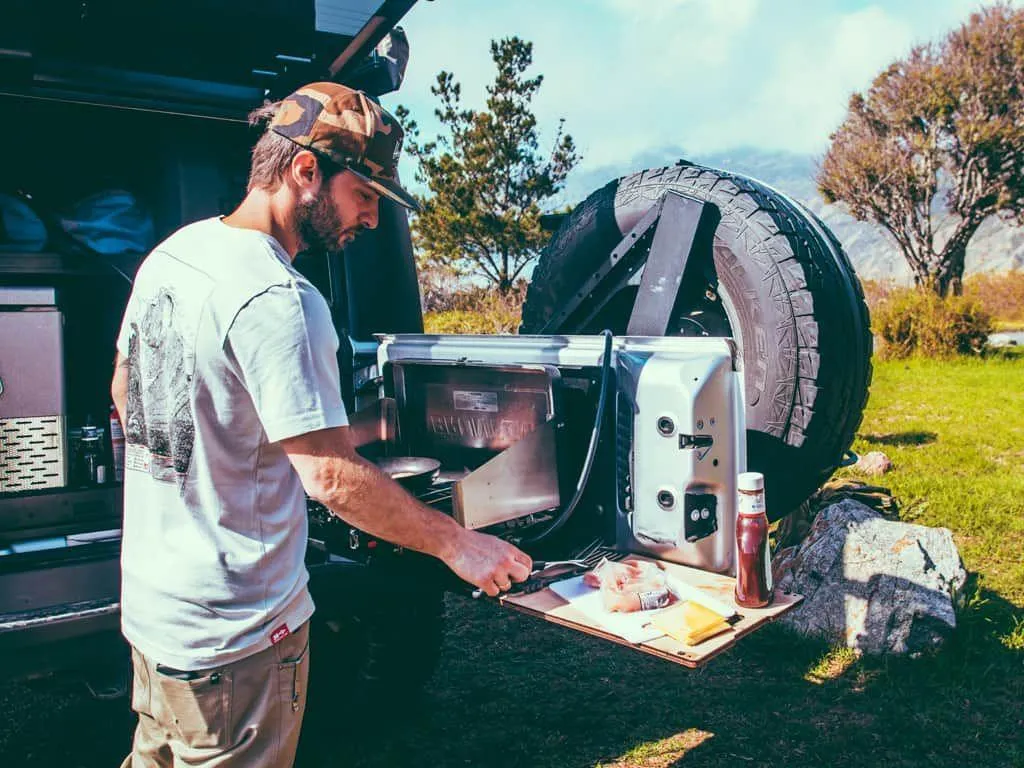 Front Runner Drop Down Tailgate Table