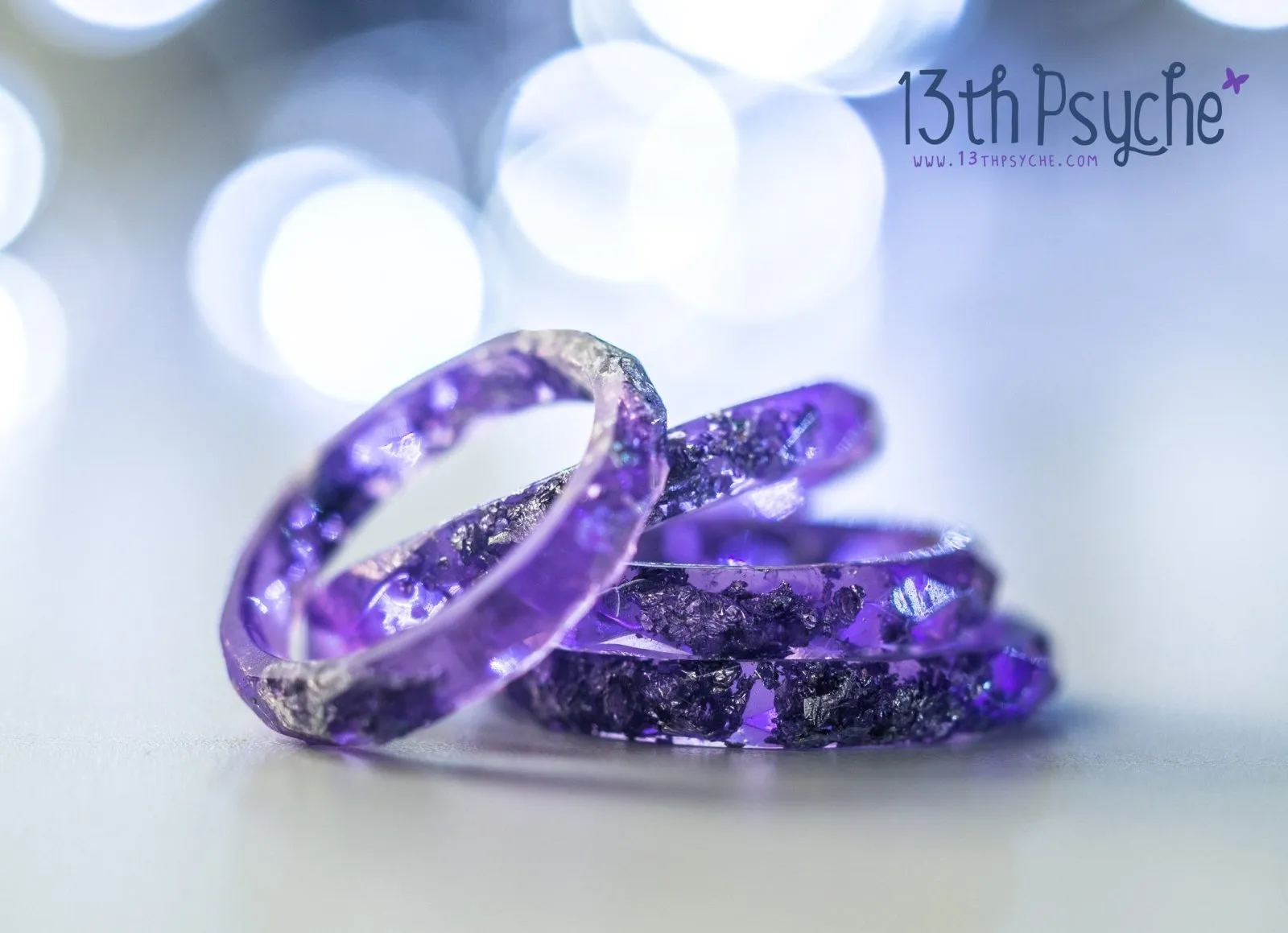 Purple and silver flakes faceted resin ring